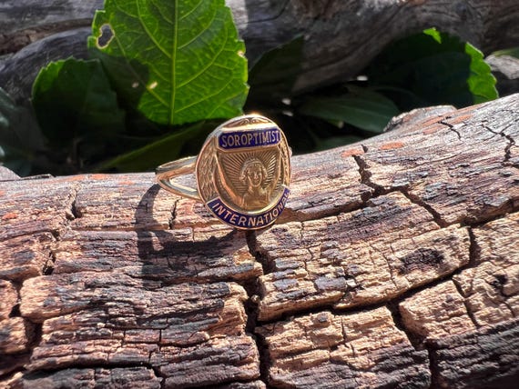 Soroptimist International Signet Ring, Gold Signet Ring, Vintage Signet Ring