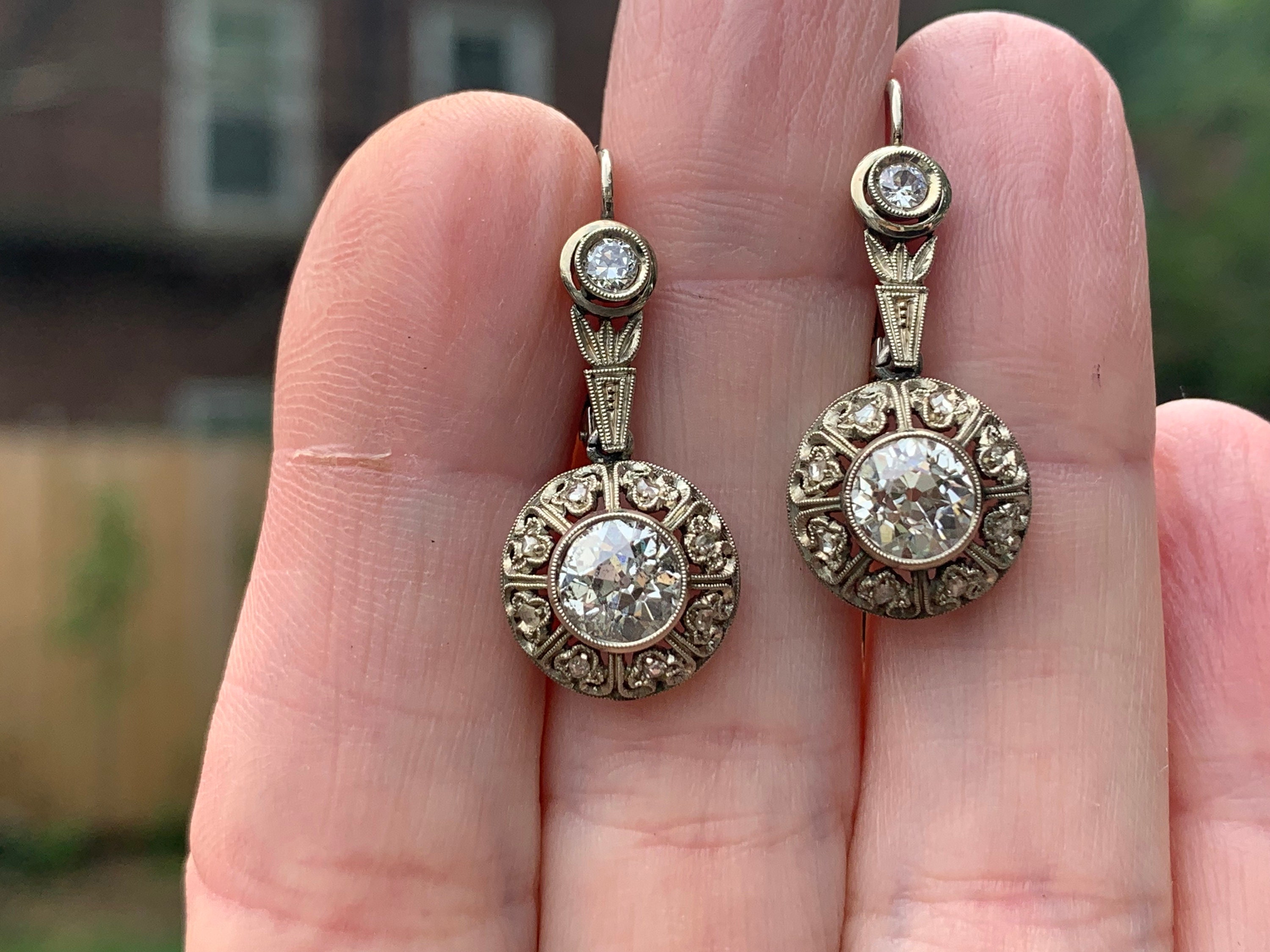 Art deco diamond drop earrings outlet