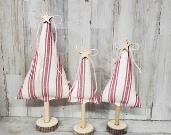 Alberi di Natale in tessuto a strisce rosse, albero di Natale con ticchetta, decorazioni natalizie in stile fattoria, Natale con ticchetta rossa, vassoio a più livelli di Natale