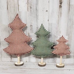 Set of 3 Red and Green Plaid Fabric Christmas Trees, Farmhouse Christmas Decor, Christmas Mantel, Tiered Tray Christmas, Farmhouse Mantel