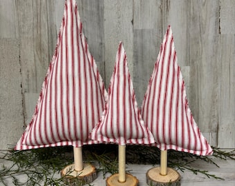 Alberi di Natale in tessuto rosso con ticchetta, albero di Natale con ticchetta, decorazioni natalizie in stile fattoria, Natale con ticchetta rossa, vassoio natalizio a più livelli