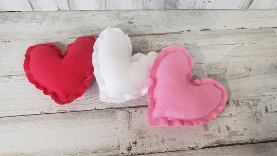 Set of 3 Stuffed Hearts Rustic Valentine's Day Vase and Bowl Fillers  Valentines Day Decor Farmhouse / Valentine Tier Tray Filler 