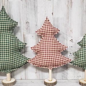 Set of 3 Red and Green Plaid Fabric Christmas Trees, Farmhouse Christmas Decor, Christmas Mantel, Tiered Tray Christmas, Farmhouse Mantel