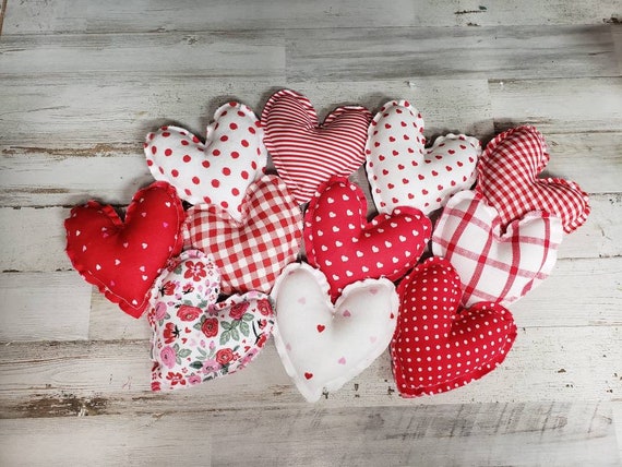 Valentine Fabric Hearts, Valentine's Day Bowl Fillers, Valentines Day Decor  Farmhouse Valentine, Valentine Tiered Tray Filler, Plush Heart 