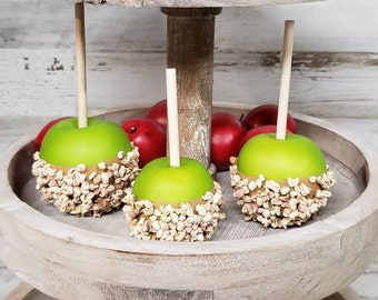 Juego de 3 mini manzanas de caramelo falsas / Decoración de bandeja escalonada de manzana / Decoración de cafetería / Decoración de otoño de granja / Decoración de manzana / Decoración de repisa de otoño