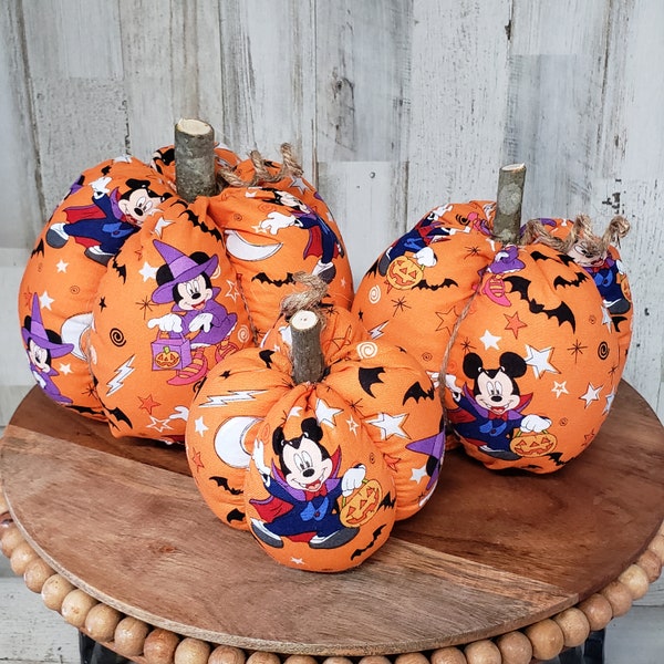 Halloween Mickey and Minnie Decor / Halloween Disney Inspired Decor / Disney Inspired Tiered Tray / Mickey Decor / Minnie Decor / Fall Decor