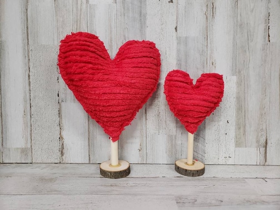 Set of 2 Red Chenille Stuffed Heart Decor / Mothers Day Gift / Valentine  Mantel Decor / Rustic Valentine's / Farmhouse Valentine's Decor 