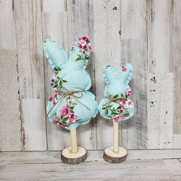 Easter Mantel / Floral Fabric Bunnies / Floral Bunnies / Farmhouse Easter / Country Bunny / Farmhouse Easter Tier Tray / Flower Easter Decor