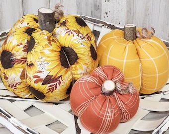 Juego de 3 calabazas / Decoración de otoño de granja / Decoración de girasoles / Barra de café de calabaza / Calabazas de tela / Decoración de calabazas