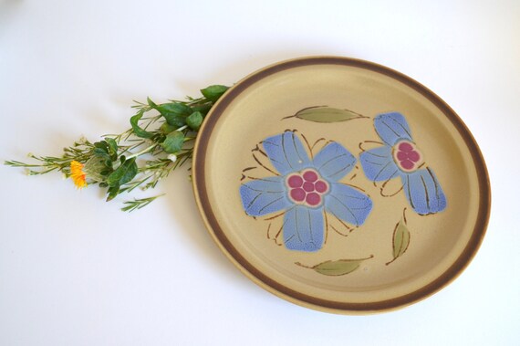 Vintage Hearthside Stoneware Rose of Sharon Plates