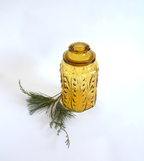 Vintage Large L. E. Smith Atterbury Scroll Honey Gold Glass Apothecary Jar