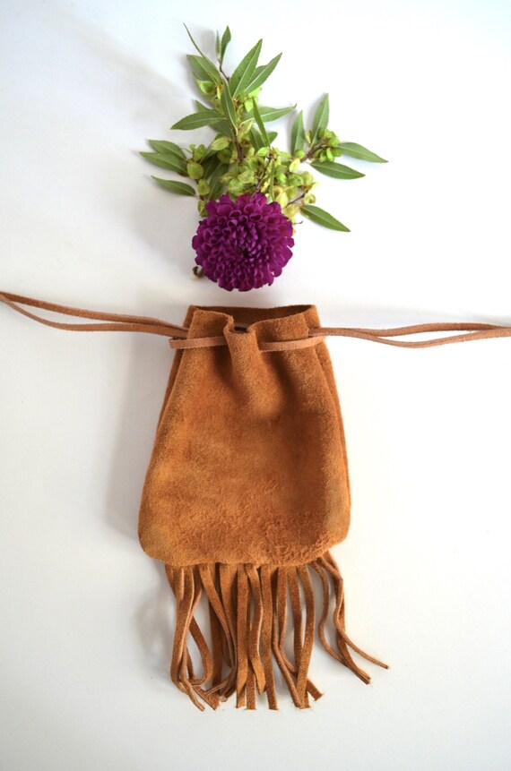 Vintage Tan Suede Amulet Bag - image 5