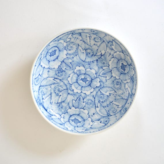 Vintage Arita Ware White Porcelain Blue Flower Design Small Plate