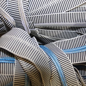 Striped #5 zipper tape for nylon zipper pulls, Zipper tape, Zippers by the yard, 5 mm, Handbag zipper, Nylon teeth, Black and white