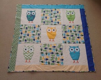 Whoo Goes There Quilt DIGITAL PATTERN  40" x 40"