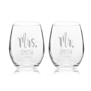 Wedding Gift | Mr. Mrs. | Mr. And Mrs. Gift | Wedding Decoration | Newlywed Gift | Bridal Shower Gift | Personalized | Bride and Groom