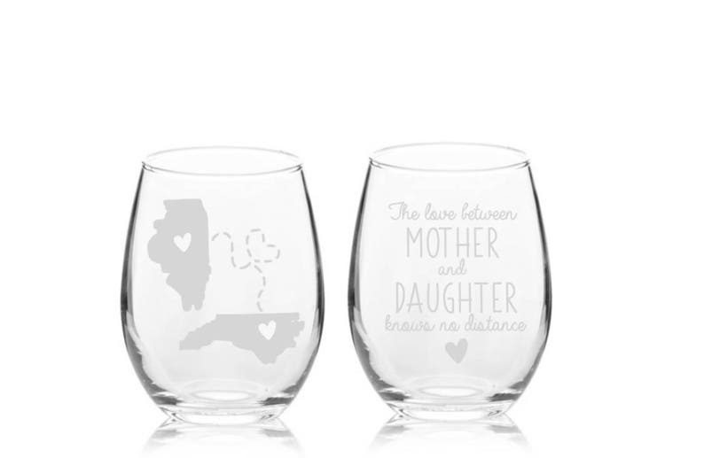 ENGRAVED The Love Between Mother And Daughter Knows No Distance Stemless Wine Glass Mother's Day Gift For Mom Birthday Going Away image 1