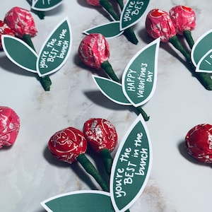 Flores para el día de San Valentín para imprimir, pétalos de rosa, paletas de tulipán, piruletas para San Valentín, manualidades con paletas, paletas de soplado, recuerdos escolares