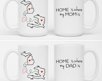 SET OF 2 Personalized Coffee Mug for Mom And Dad - Home Is Where My Mom Is, Gift For Parents With States, Long Distance Countries