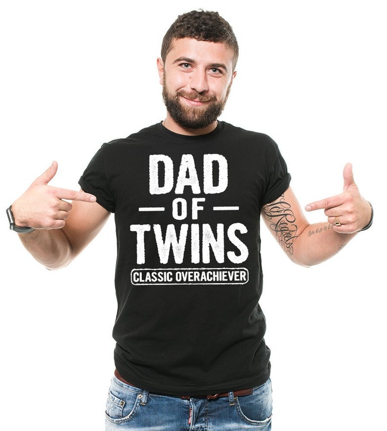 Papá Maternidad Camiseta Divertida Papá de gemelos Bebé Día Regalo Camiseta imagen 1