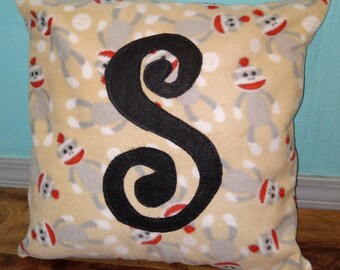 Pillow with Applique Letter 12&#39; x 12&#39;