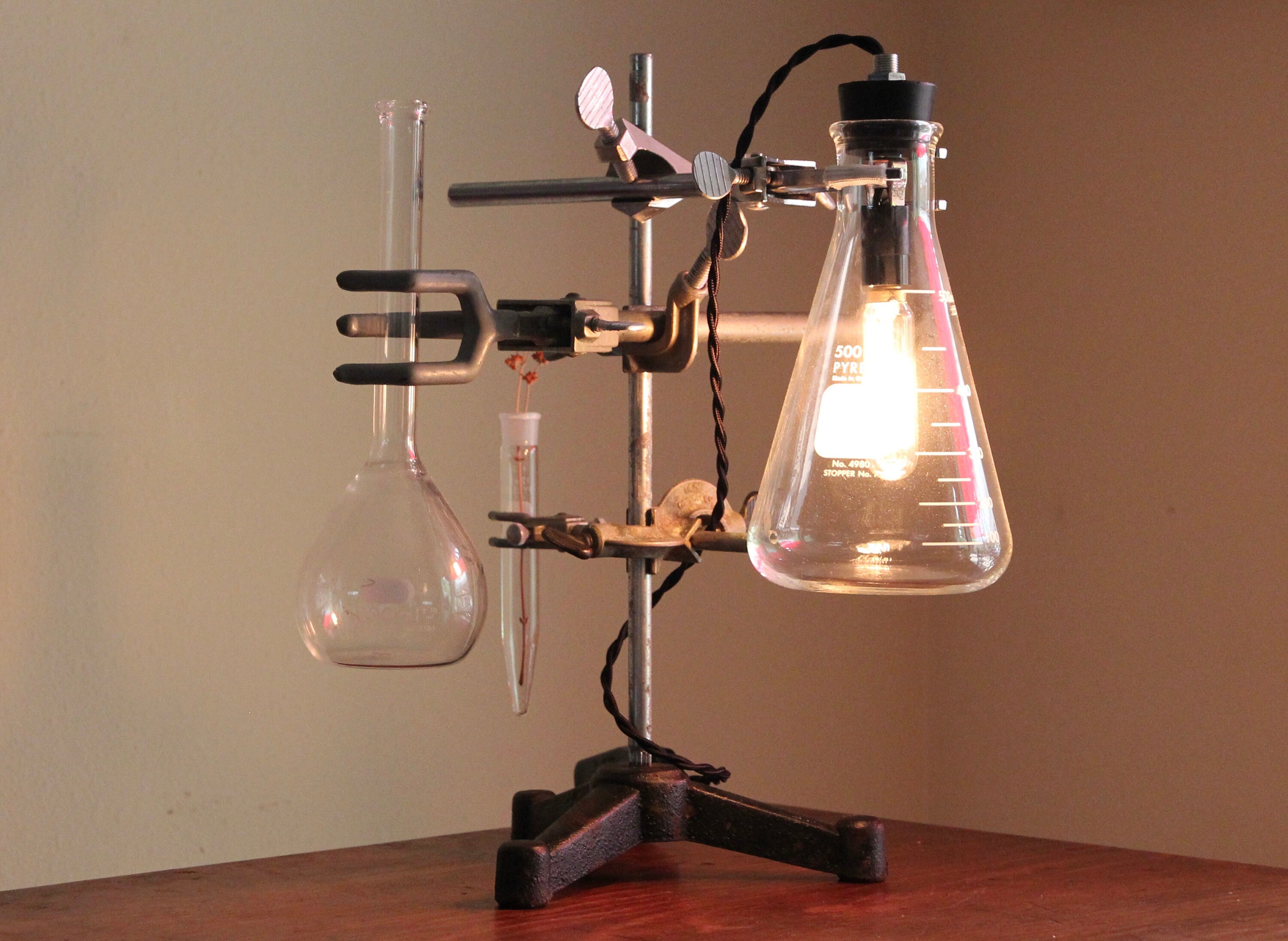 Лампа лупа 178 мм. Лампа лаб. Лампа лаб. Лампа лаб. Лампа лаб.