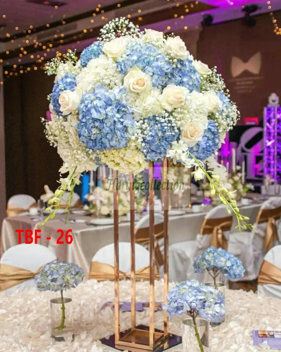 Centro de mesa con hortensias artificiales en tonos marfil y azul cielo. -  Etsy México, image size:1080x1350