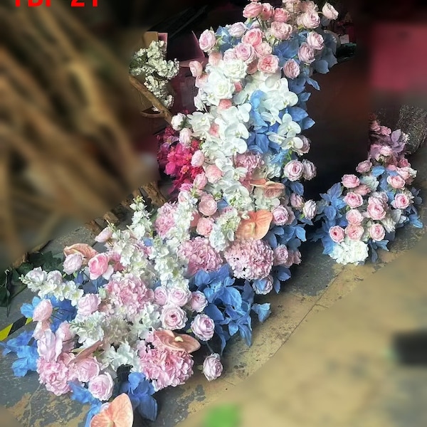 Wildflower Table Flowers, White Pink Blue Bridal Decor, Boho Weddings Peony Rose Hydrangea Sweetheart Flowers, White Wedding Arrangement