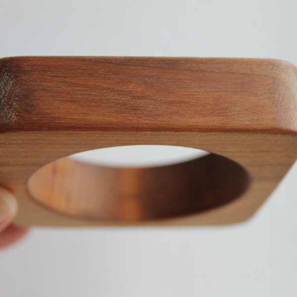 Wooden bracelet boiled in olive oil - eco-jewelry - square bracelet - 20 mm