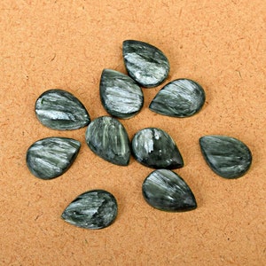Natural Seraphinite, Green Seraphinite Cabochon, Pear Shape Seraphinite, AAA grade, Green Stone, Calibrated size available, Flat Back Stone