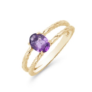 Gold Amethyst Ring, Stacking Ring, February Birthstone Ring, Dainty Solitaire Ring, Oval Gemstone Jewelry, Women Promise Ring, Wedding Ring