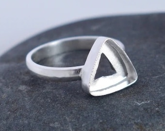 Sterling Silver Trillion Ring Blank, Gemstone Bezel Setting