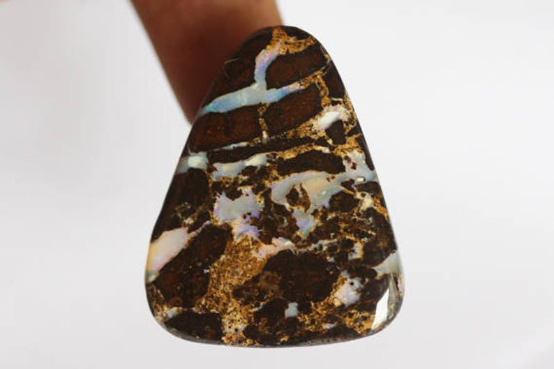 Size 39X32X6 MM Pendant Jewelry Stone Fire Stone Wholesale Price Cabochon AG-5084 High Quality Australian Boulder Opal Natural Cabochon