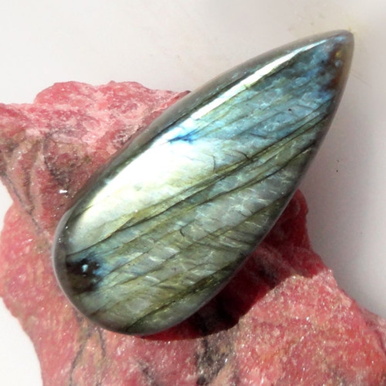 Handmade Cabochon AG-2437 Perfect Quality 52CT Blue Labradorite Cabochon Stone For Pendant Loose Semi Precious Gemstone Meditation Stone