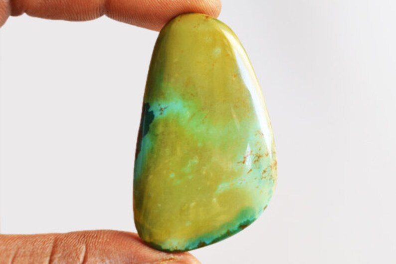 Amazing Natural Tibetan Turquoise Cabochon Jewellery Making Stone For Pendant Tibetan Turquoise Suppliers AG-11954 Size 50x30x6.5 MM