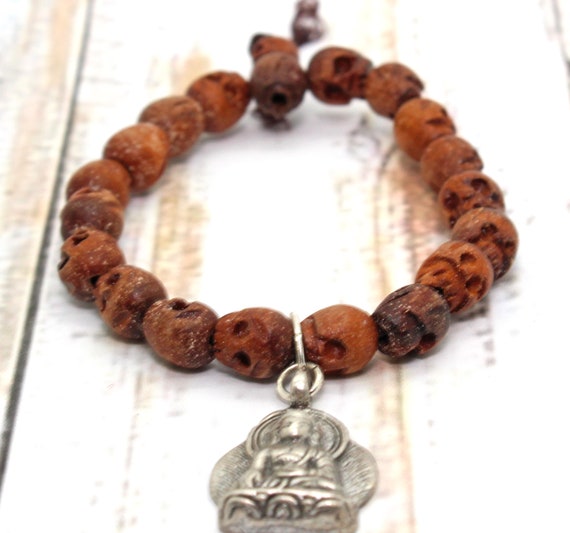 Brown Wood Beads Bracelet For Man With Skull