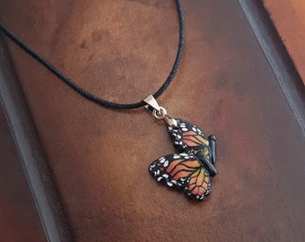 Monarch butterfly necklace, double butterfly pendant, adjustable necklace with butterflies, Monarch butterflies handmade from polymer clay