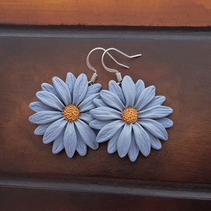 Light blue gray flower earrings, daisy earrings, polymer clay flower jewelry, blue and yellow earrings, gerbera daisy flowers, boho jewelry image 3