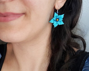 Light blue flower earrings, polymer clay earrings, pale blue statement earrings, star shaped flower jewelry, star flower earrings, boho