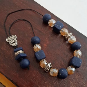 Sorgenperlen, griechische Komboloi, marineblaue Perlen aus Polymerton, Stress Relief Perlen, einzigartige Komboloi, Unisex Geschenk, gothic style