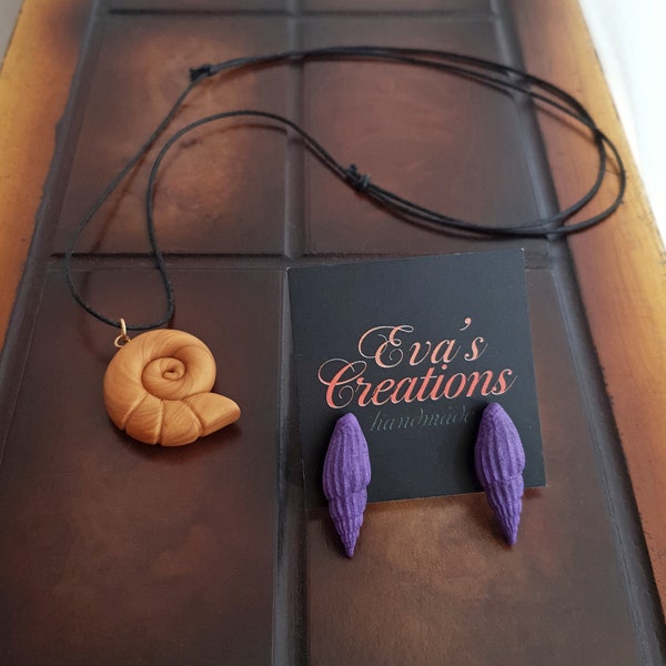 Ursula sea witch inspired jewelry set, purple shell stud earrings, nautilus gold shell pendant,  nautical jewelry set, mermaid jewelry