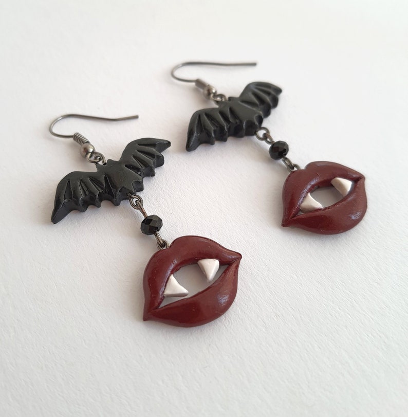 Vampires mouth and bat earrings, vampire halloween earrings handmade from polymer clay, dracula earrings, halloween jewelry, bite earrings image 3