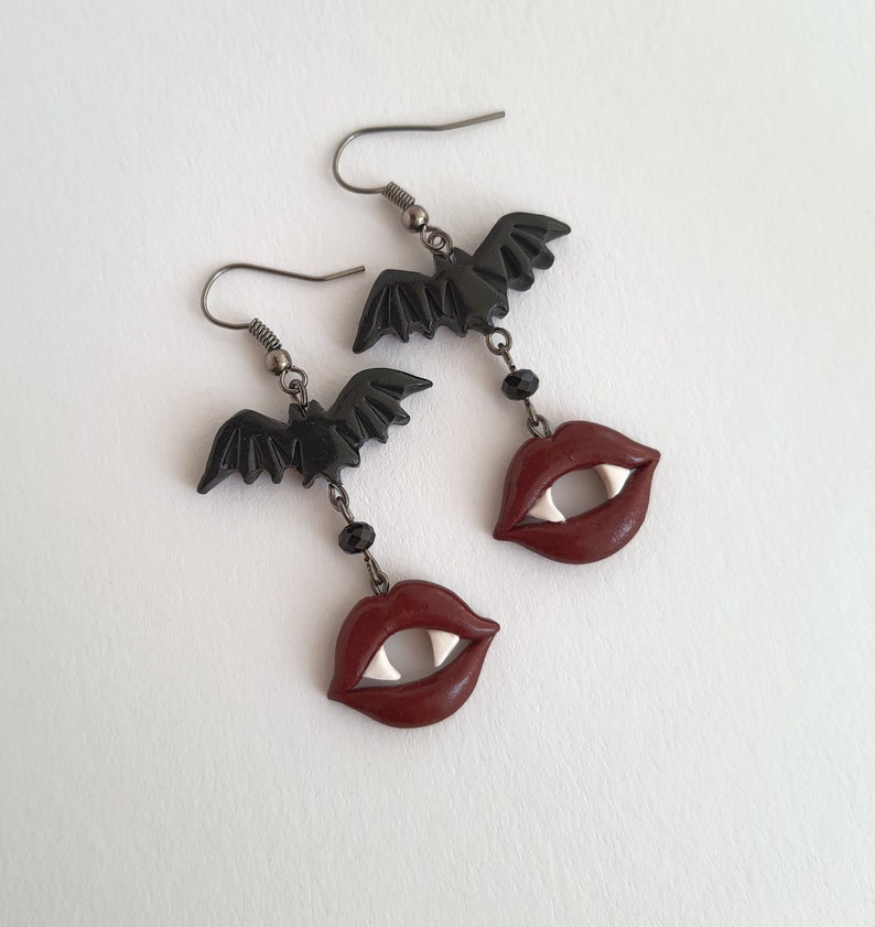 Vampires mouth and bat earrings, vampire halloween earrings handmade from polymer clay, dracula earrings, halloween jewelry, bite earrings image 2