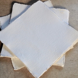 Carta quadrata da 12 pollici, carta quadrata Khadi da 320 g/m², 30 x 30 cm, superficie ruvida, carta di cotone pesante, carta per acquerelli con bordo frastagliato, carta per artisti fatta a mano,