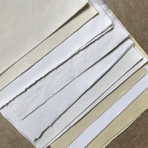 Proefpakket kleine stukjes crème en wit papier, voor kalligrafie, bedrukking, grafiet, aquarel, acryl, pastelkleuren