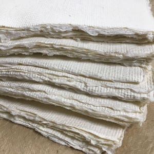 Khadi : Handmade White Rag Paper : 320gsm : Rough : 56x76cm : 20 Sheets