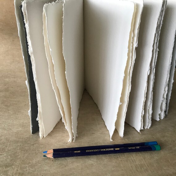 15x15cm Sketchbook, 6x6 Paperback Journal, Medium Surface 150gsm Khadi  Cotton Rag Square Sketchbook, Deckle Edges, Book-making Supplies 