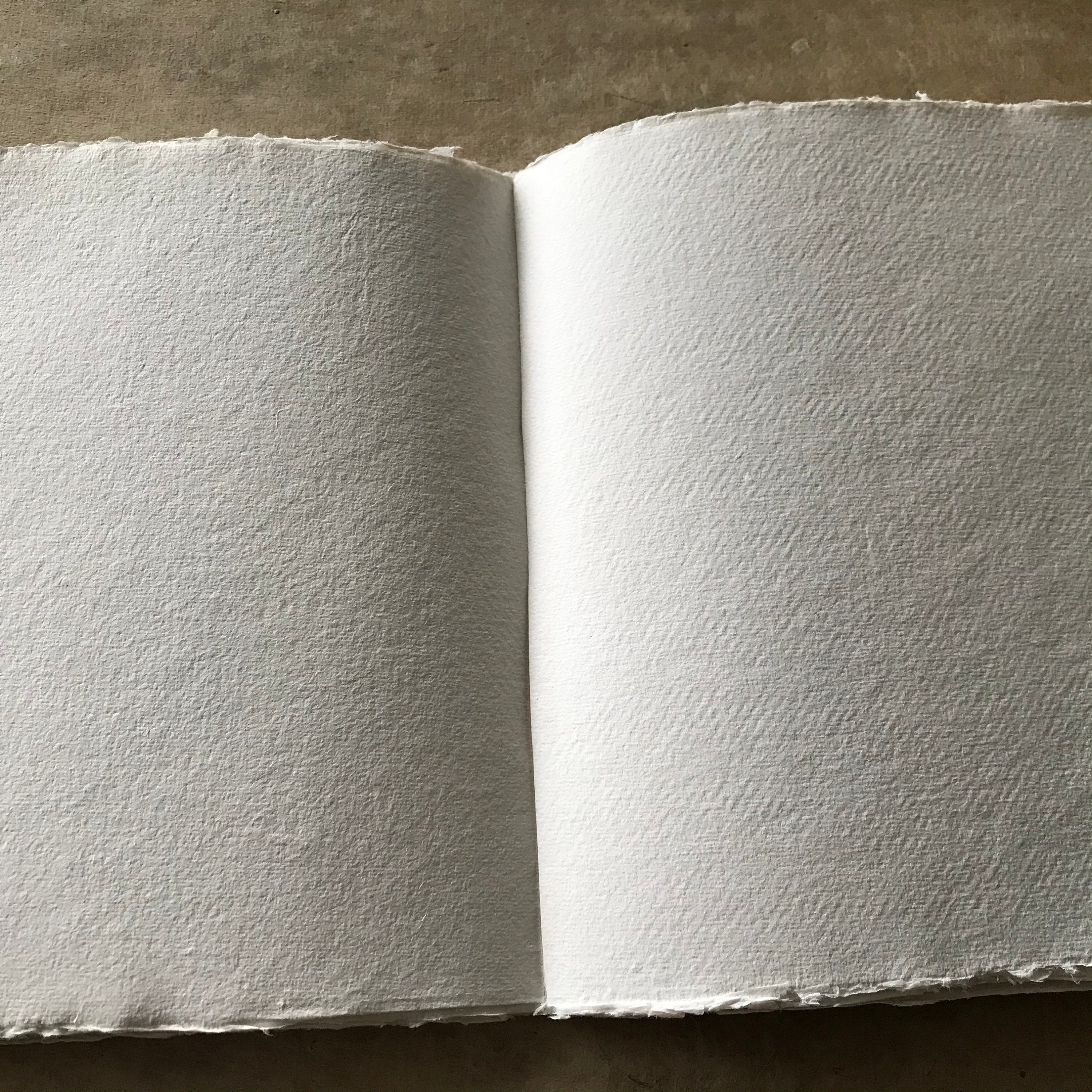 Khadi El Yapımı Çok Amaçlı Resim Defteri 150 Gr 15x15 Cm Medium Karin Art Suppli