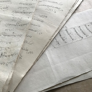 10 indische Manuskriptseiten, Hanfpapier, alte Geschäftsbücher, Papier Ephemera, Vintage Ephemera, ungewöhnliches Papier, Antik