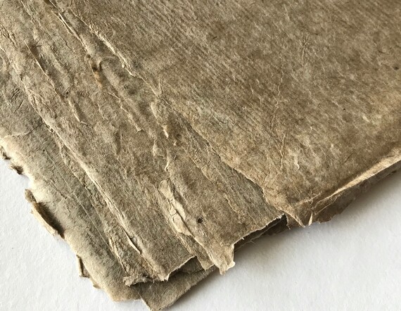 100 Gsm Bhutanese Handmade Paper Full Sheets Fine Tsasho Paper 60 X 80 Cm 24 X 31 Inches Approx Natural Colour With Laid Lines Visual Arts Craft Supplies Tools Lifepharmafze Com